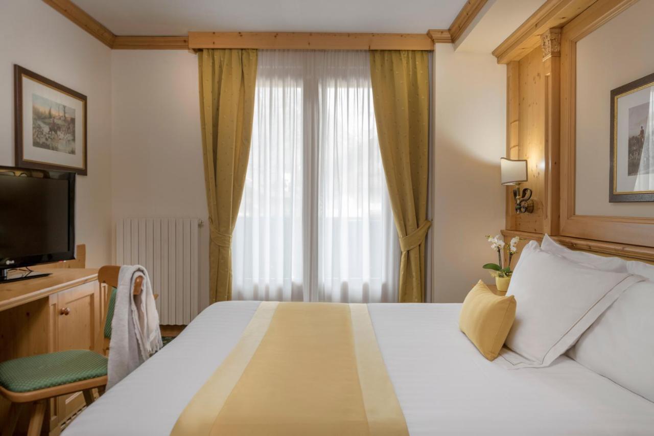 בורמיו Hotel Cristallo מראה חיצוני תמונה