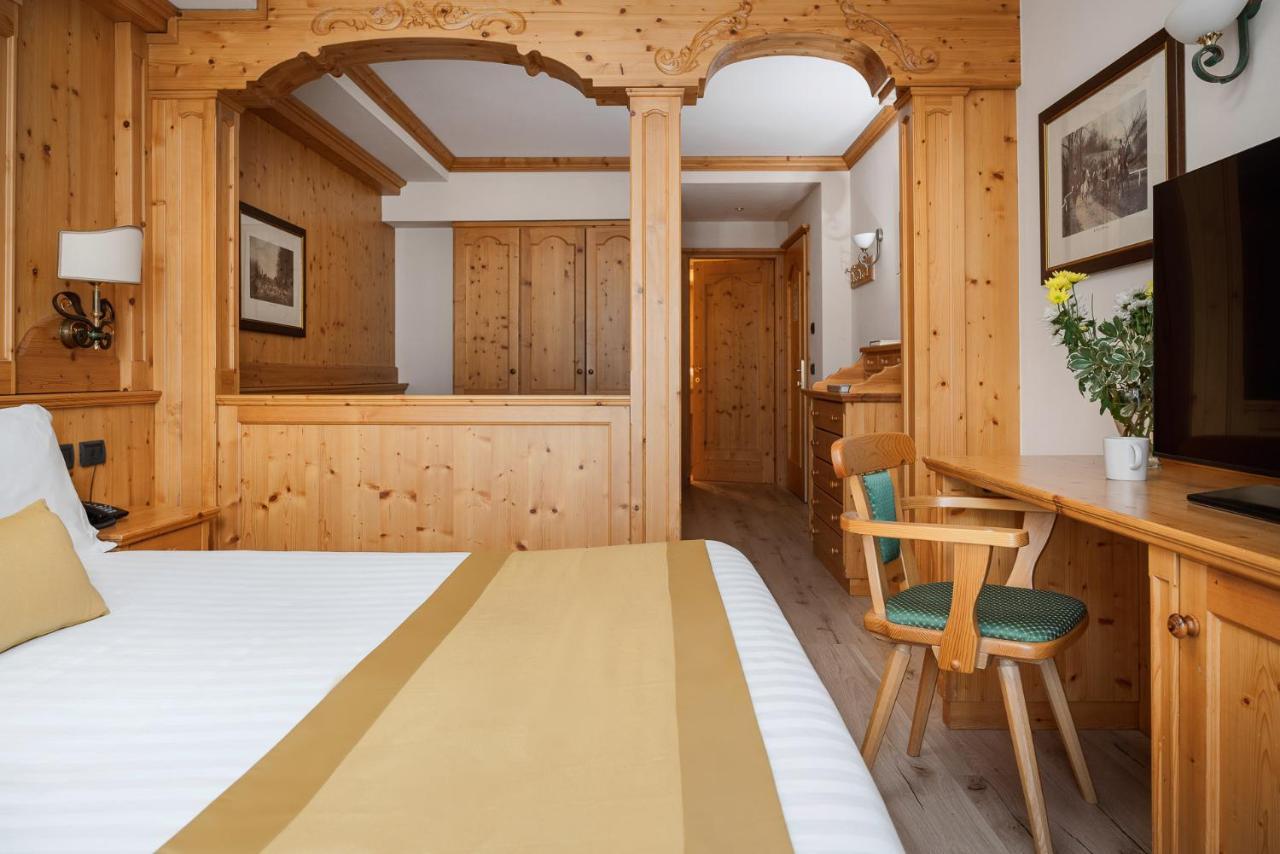 בורמיו Hotel Cristallo מראה חיצוני תמונה