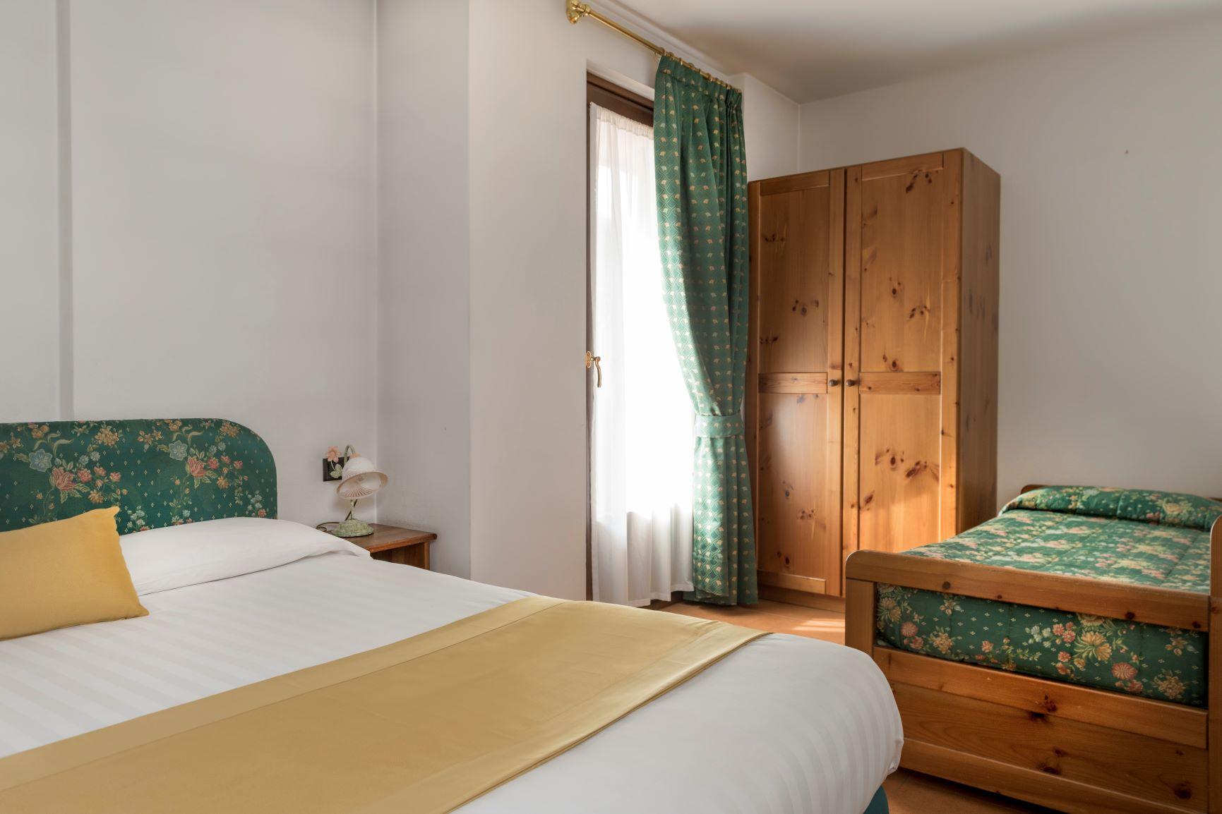 בורמיו Hotel Cristallo מראה חיצוני תמונה