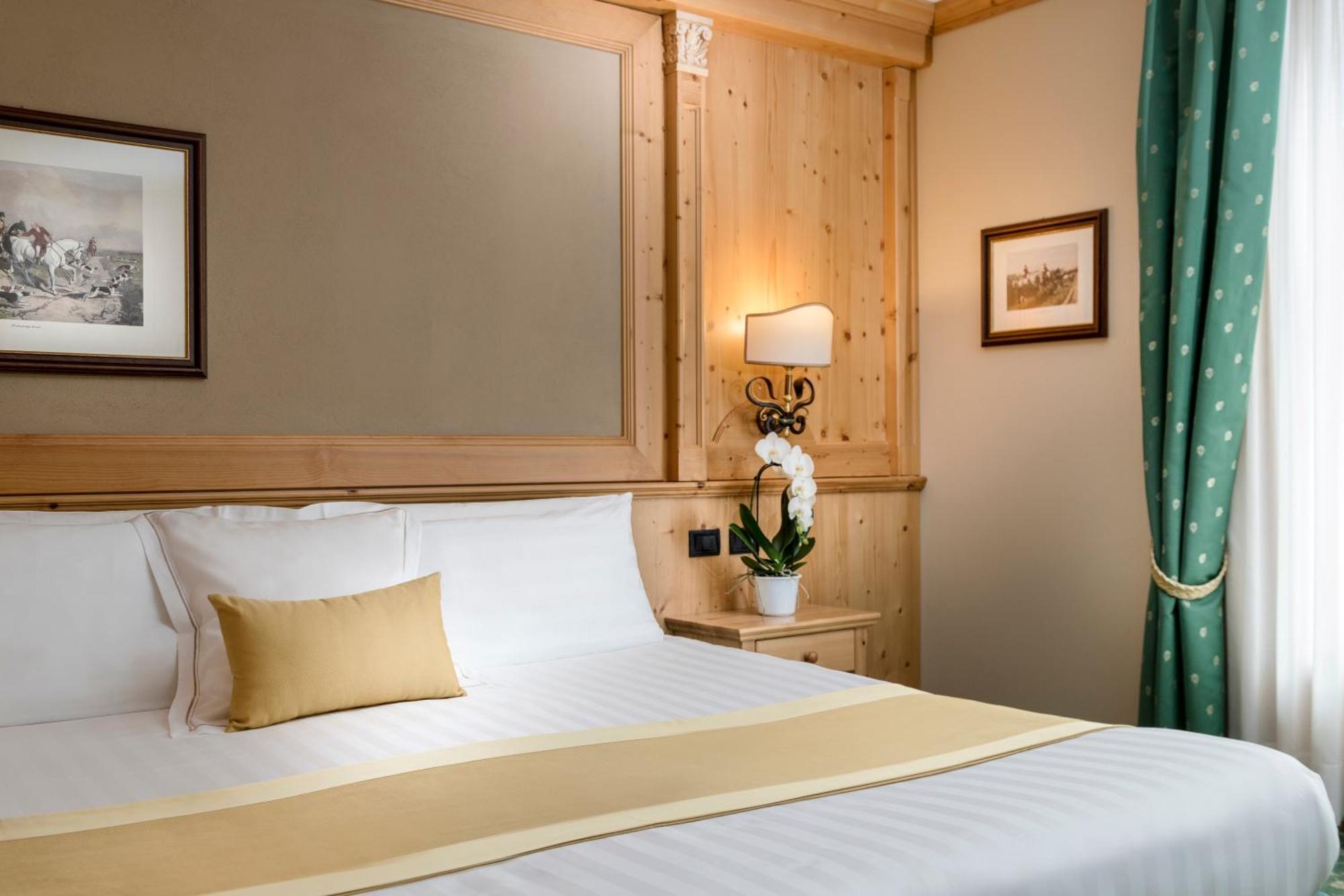 בורמיו Hotel Cristallo מראה חיצוני תמונה
