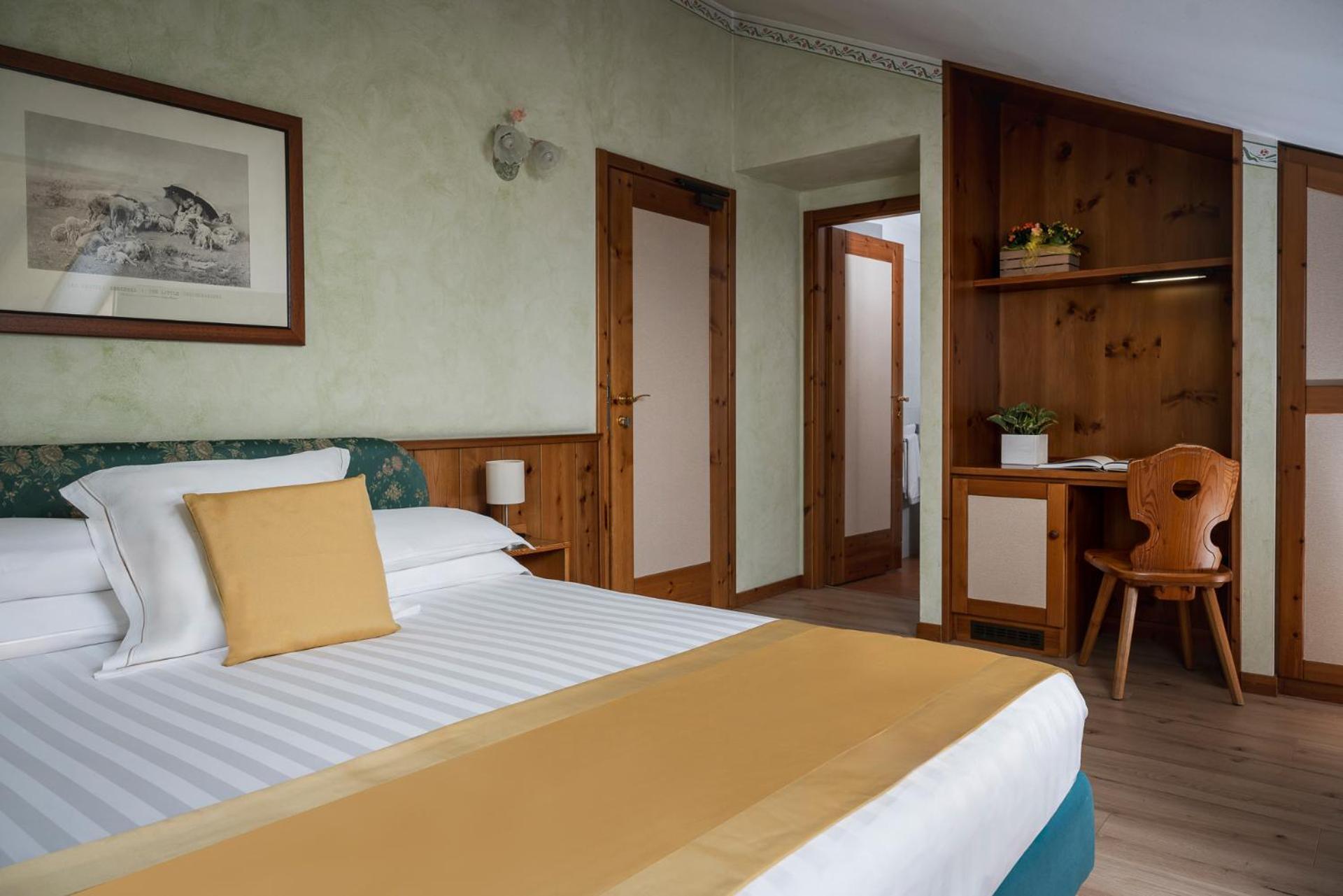 בורמיו Hotel Cristallo מראה חיצוני תמונה