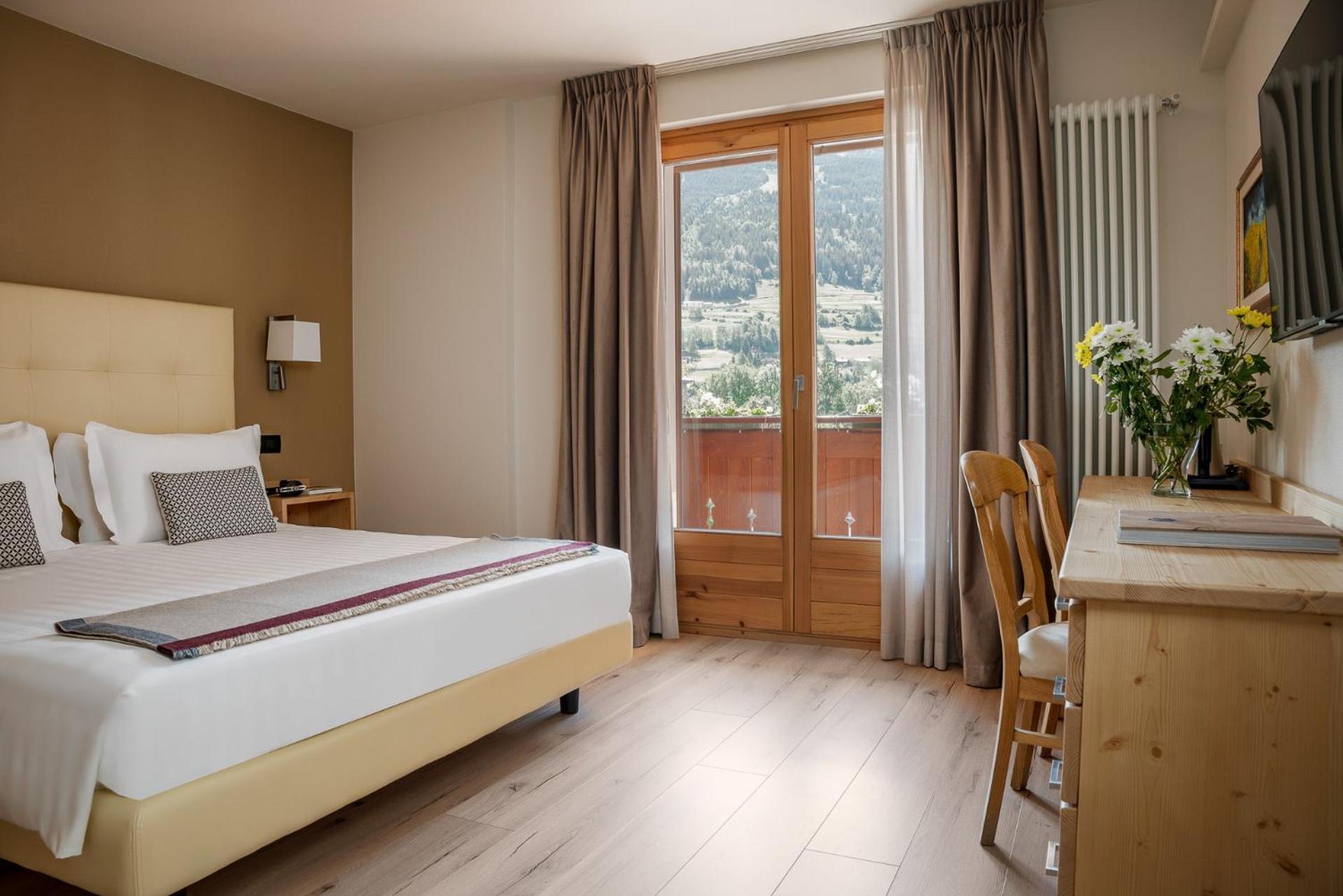 בורמיו Hotel Cristallo מראה חיצוני תמונה