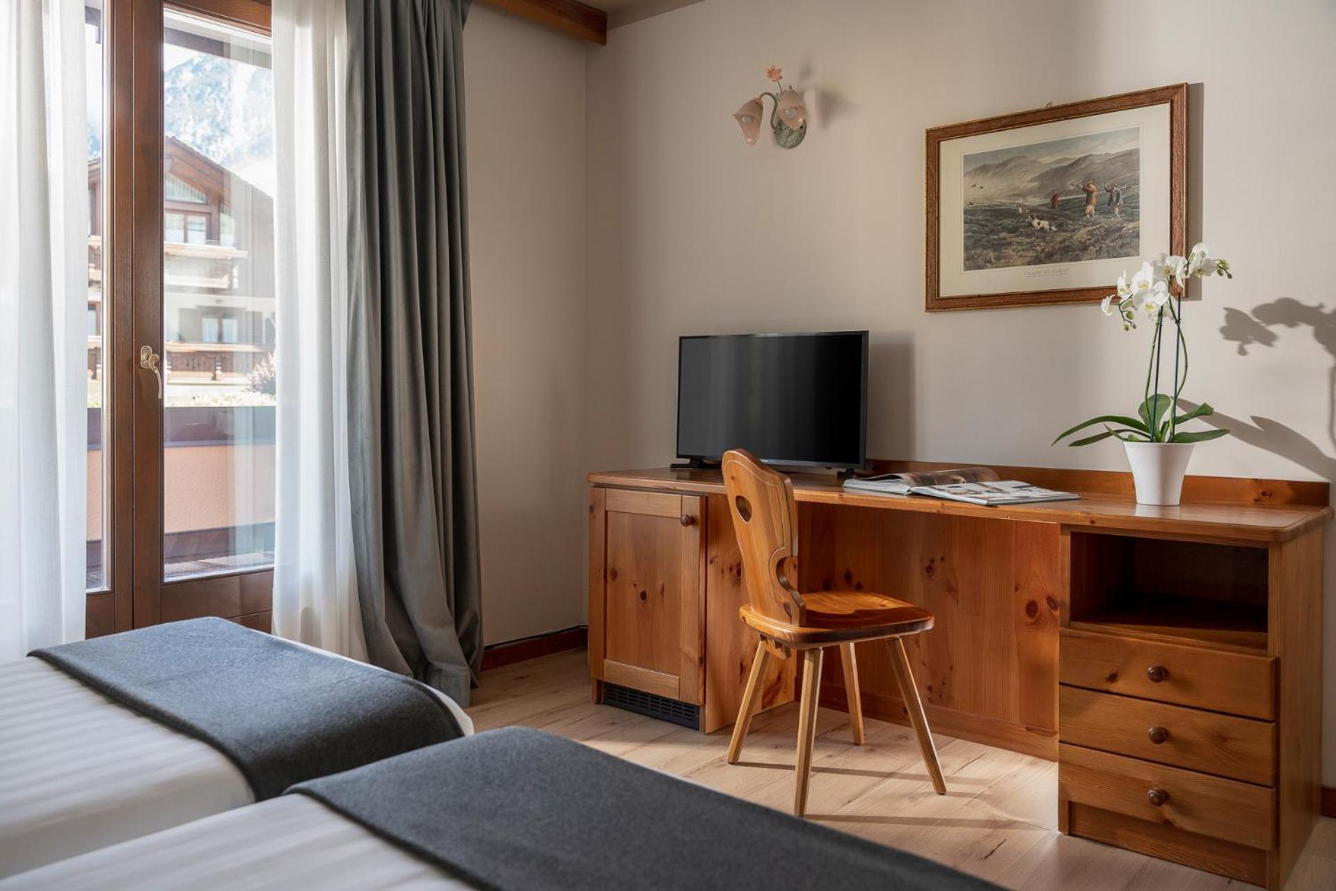 בורמיו Hotel Cristallo מראה חיצוני תמונה